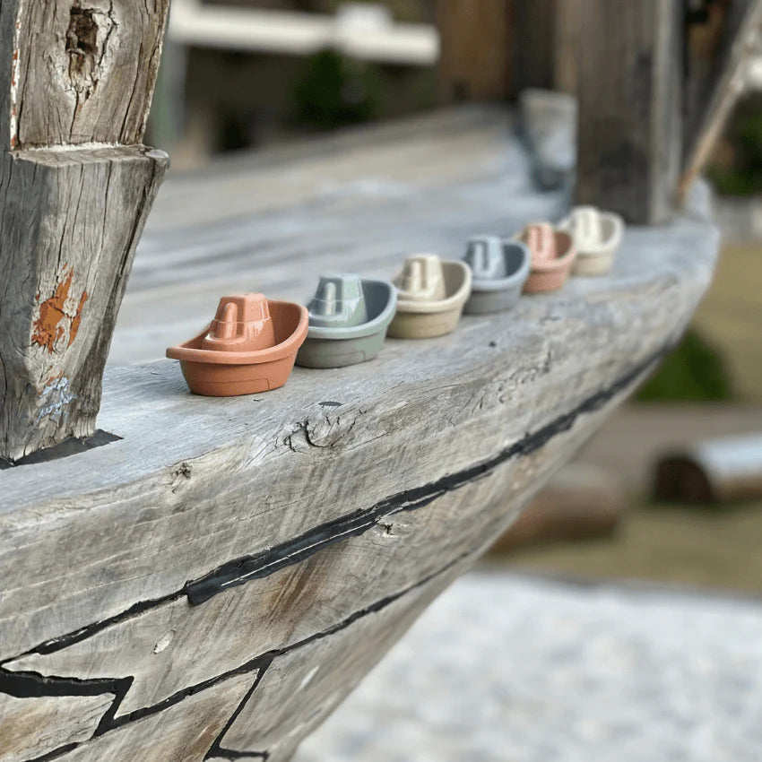 Wheat Straw Stacking Boats