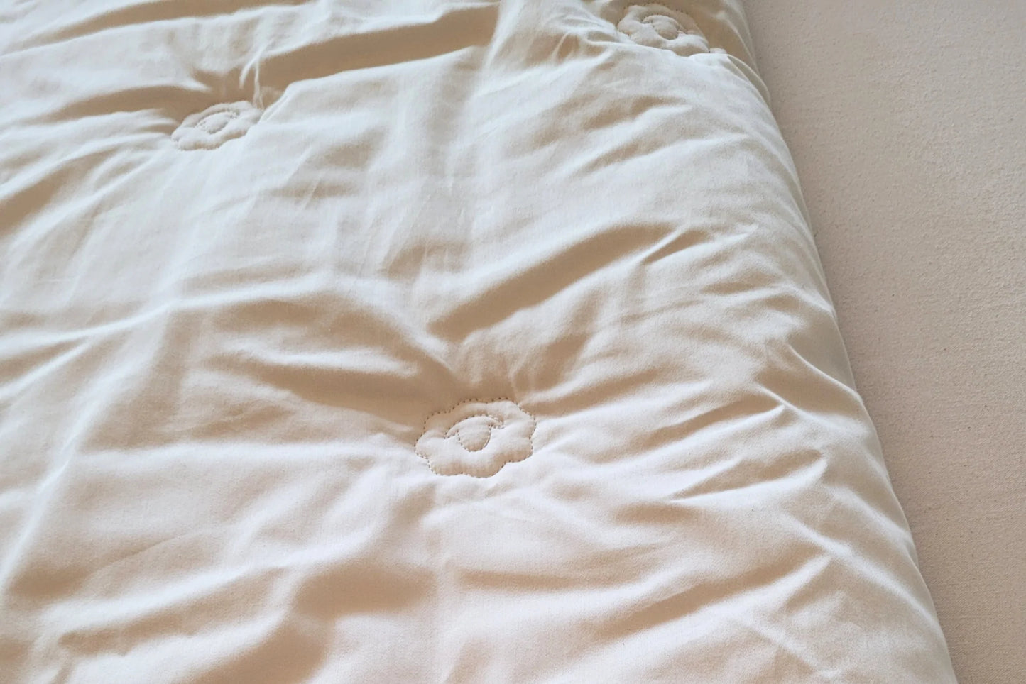 Natural Wool Comforter